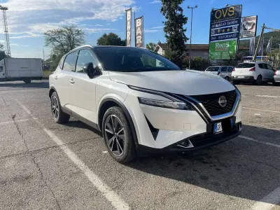 Usata Nissan Qashqai Tekna 158 CV (116 kW) 2023 Bianco SUV
