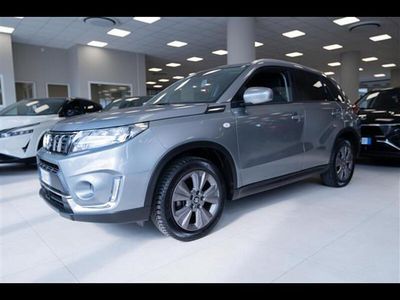 Usata Suzuki Vitara 2020 Grigio chiaro SUV