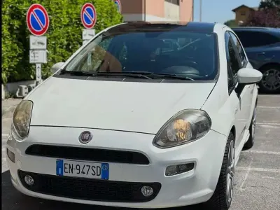 Brugt Fiat Punto Sport 135 HK (99 kW) 2012 Hvid Hatchback