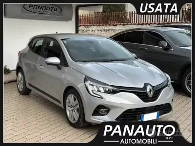 Usata Renault Clio V Business 90 CV (66 kW) 2022 Grigio Berlina