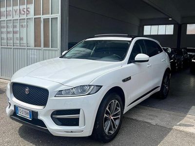 Usata Jaguar F-Pace Portfolio 180 CV (132 kW) 2016 Bianco SUV