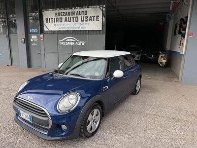 Usata Mini ONE 74 CV (54 kW) 2015 Blu Utilitaria
