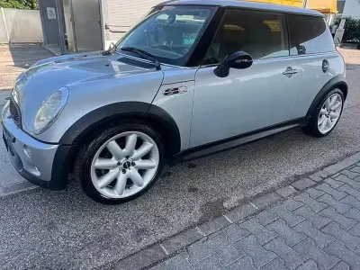 Usata Mini Cooper S 163 CV (119 kW) 2002 Grigio Utilitaria