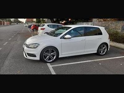 Usata VW Golf VII R-line 125 CV (91 kW) 2017 Bianco Utilitaria