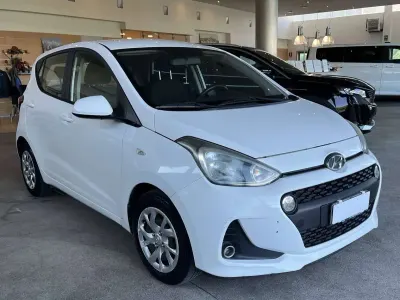 Usata Hyundai i10 GO! 67 CV (49 kW) 2017 Bianco Utilitaria