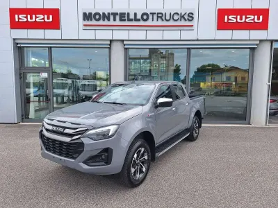 Nuova Isuzu D-Max 165 CV (121 kW) 2026 Kinabalu gray Pick-up