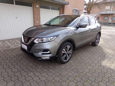 Usata Nissan Qashqai Tekna 116 CV (85 kW) 2018 Grigio SUV