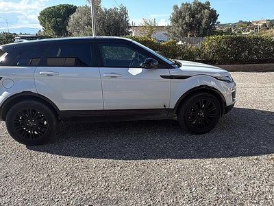 Usata Land Rover Range Rover evoque 150 CV (110 kW) 2015 Bianco Berlina
