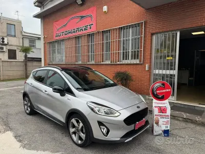 Gebraucht Ford Fiesta Active 86 PS (63 kW) 2019 Grau Kleinwagen