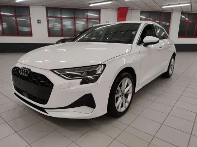 Usata Audi A3 Advanced 110 CV (80 kW) 2024 Bianco Berlina