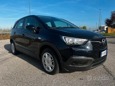 Usata Opel Crossland 110 CV (80 kW) 2020 Nero SUV
