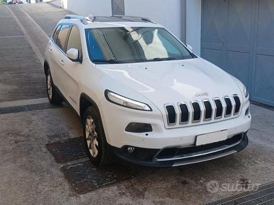 Usata Jeep Cherokee Limited 170 CV (125 kW) 2015 Bianco SUV