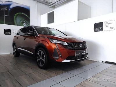 Usata Peugeot 5008 S 131 CV (96 kW) 2023 Marrone SUV