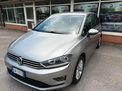 Usata VW Golf Sportsvan Comfortline 110 CV (80 kW) 2014 Grigio Monovolume