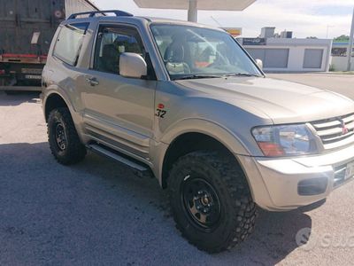 usata Mitsubishi Pajero Pajero 3.2 16V DI-D 3p. GLS