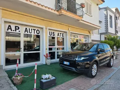 Usata Land Rover Range Rover evoque Pure 150 CV (110 kW) 2018 Nero SUV