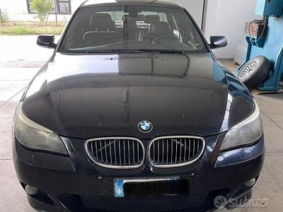 Blu Usata 2007 BMW 530 Berlina | 6900 €