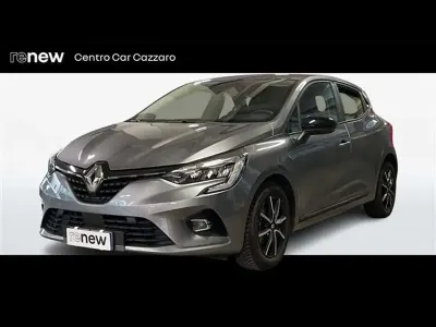 Usata Renault Clio V Equilibre 67 CV (49 kW) 2023 Grigio scuro Berlina