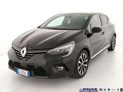 Usata Renault Clio V Techno 143 CV (105 kW) 2022 Nero Berlina