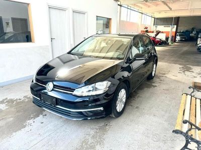 Nero Usata 2018 VW Golf VII Business Berlina | 15.400 € (Cara)