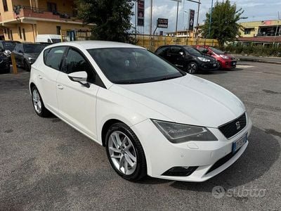 Usata Seat Leon Style 105 CV (77 kW) 2013 Bianco Berlina