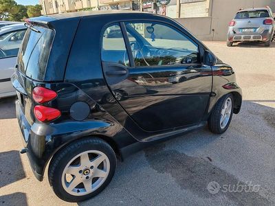 Begagnad Smart ForTwo Coupé 2008 Svart Sportkupé