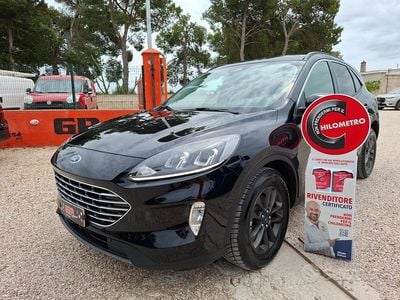 Usata Ford Kuga Titanium 120 CV (88 kW) 2022 Nero SUV