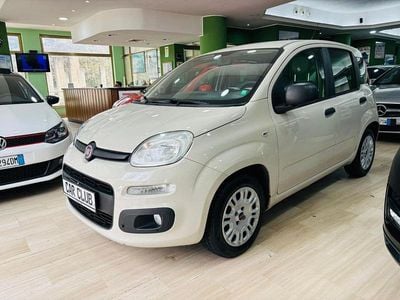 Usata Fiat Panda Lounge 95 CV (69 kW) 2017 Beige Utilitaria