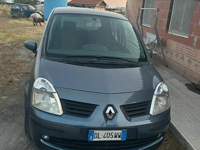 Usata Renault Modus 75 CV (55 kW) 2007 Grigio Monovolume