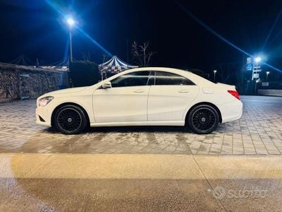 Mercedes CLA200