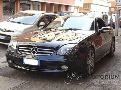 Usata Mercedes SLK200 163 CV (119 kW) 2004 Nero Cabrio