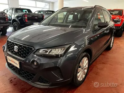 Occasion Seat Arona Xperience 110 ch (80 kW) 2024 Gris SUV