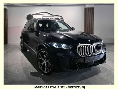 Usata BMW X5 M Sport 298 CV (219 kW) 2024 Carbon black SUV