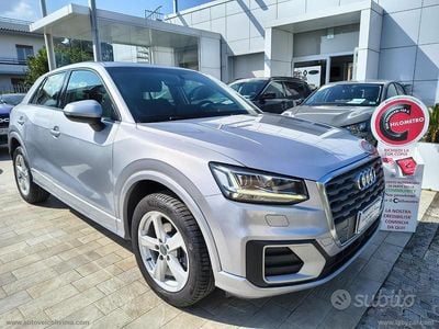 Usata Audi Q2 Admired 116 CV (85 kW) 2020 Argento SUV