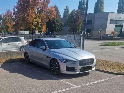 Usata Jaguar XE R-Sport 179 CV (131 kW) 2016 Berlina