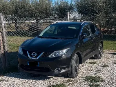 Usata Nissan Qashqai 110 CV (80 kW) 2015 Nero SUV