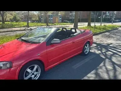 Usata Opel Astra 101 CV (74 kW) 2003 Rosso Cabrio