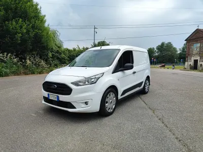 Begagnad Ford Transit Connect