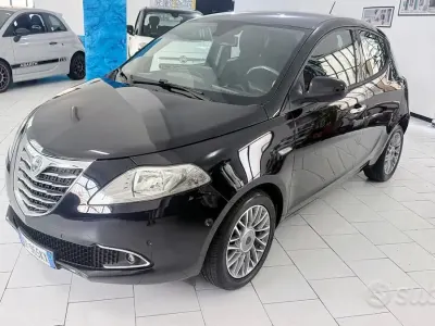Usata Lancia Ypsilon S 86 CV (63 kW) 2012 Nero Utilitaria