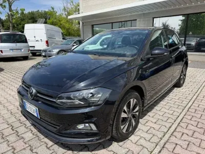 Usata VW Polo Sport 95 CV (69 kW) 2021 Nero Utilitaria
