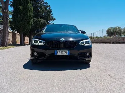 Usata BMW 118 Sport Line 150 CV (110 kW) 2019 Nero Utilitaria