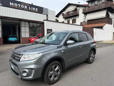 Usata Suzuki Vitara 120 CV (88 kW) 2019 Argento SUV