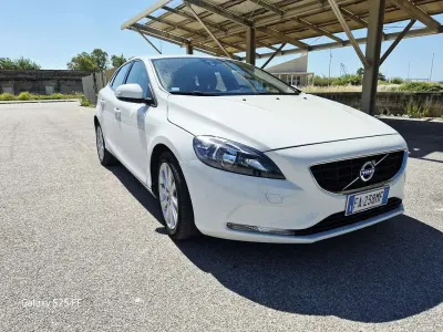 Brugt Volvo V40