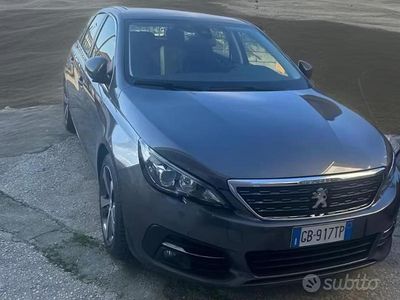 Usata Peugeot 308 SW Allure 131 CV (96 kW) 2020 Grigio Station wagon