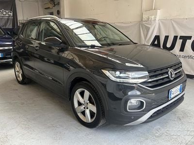 Usata VW T-Cross Advance 95 CV (69 kW) 2019 Grigio SUV