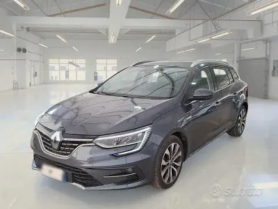 Usata Renault Mégane GrandTour Techno 115 CV (84 kW) 2023 Grigio Station wagon