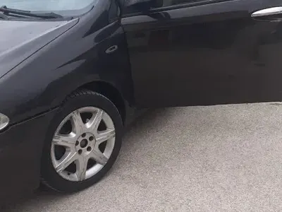 Usata Fiat Croma 150 CV (110 kW) 2007 Marrone Station wagon