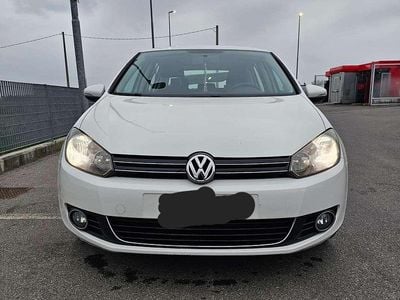 Usata VW Golf VI Highline 102 CV (75 kW) 2010 Bianco Utilitaria