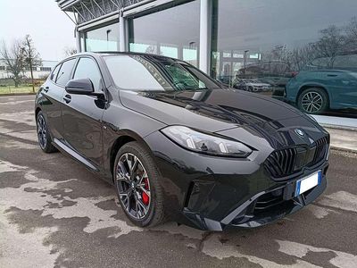 Usata BMW 118 M Sport 150 CV (110 kW) 2024 Saphirschwarz metallic Utilitaria