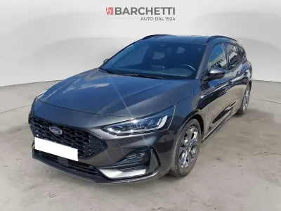 Usata Ford Focus ST-Line 116 CV (85 kW) 2023 Grigio Station wagon